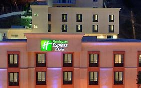 Holiday Inn Express Hollywood Walk of Fame